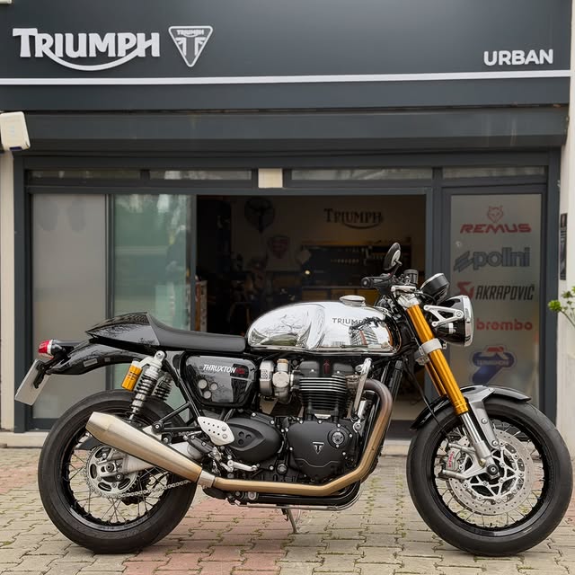 THRUXTON RS CHROME