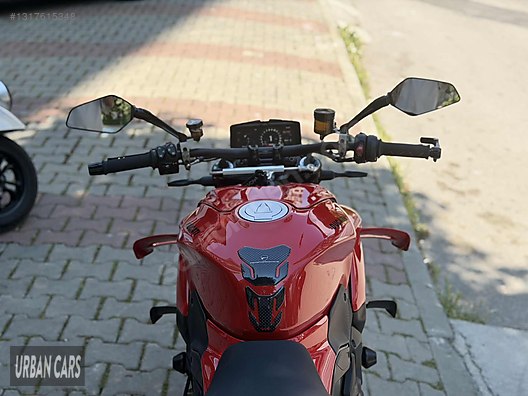 Ducati Streetfighter V4 S foto 11