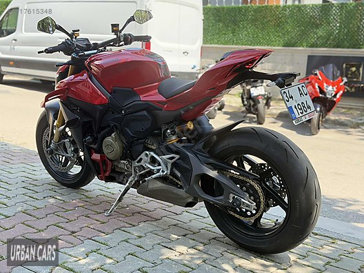 Ducati Streetfighter V4 S foto 12