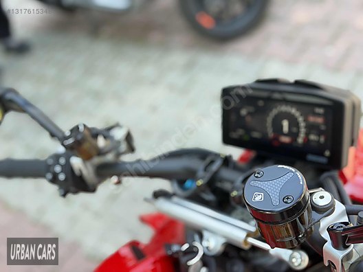 Ducati Streetfighter V4 S foto 18