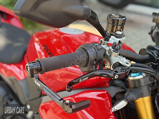 Ducati Streetfighter V4 S foto 19