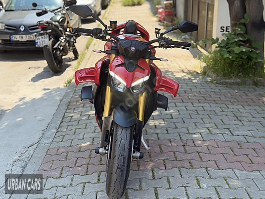 Ducati Streetfighter V4 S foto 21