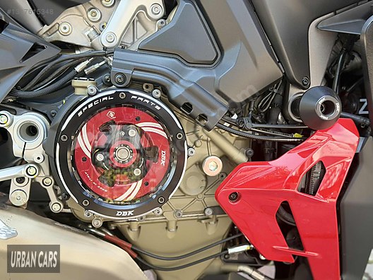Ducati Streetfighter V4 S foto 3