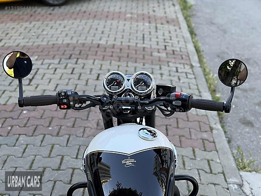 Triumph Bonneville T120 foto 4